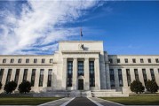 美联储宣布维持基准利率在5.25%至5.5%之间不变
