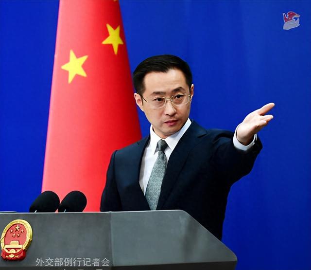 美国考虑施压日荷企业,限制与中国芯片贸易?外交部:坚决反对