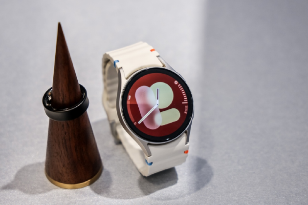 三星Galaxy Z Fold6、Z Flip6及智能穿戴新品中国发布:Galaxy AI赋能生态体验