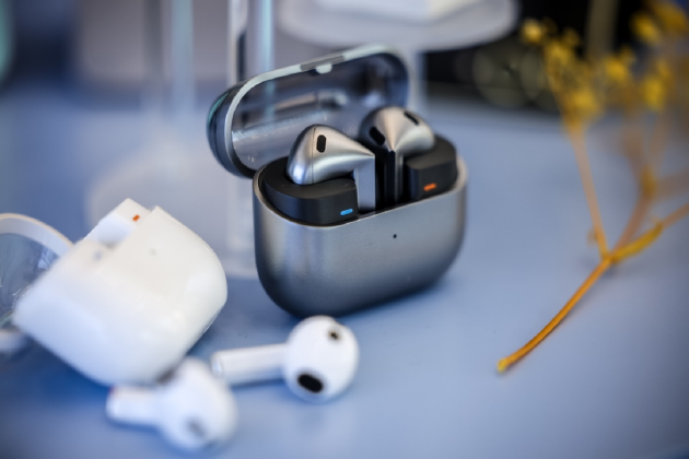 三星Galaxy Z Fold6、Z Flip6及智能穿戴新品中国发布:Galaxy AI赋能生态体验