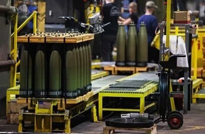 美国将拨款35亿美元助以色列购买军火,并警告伊朗:若对以发动大规模袭击,将遭受毁灭性打击......